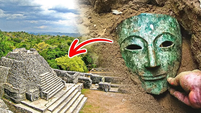 They Found an Ancient Tomb Full of Mayan Gold in The Jungle