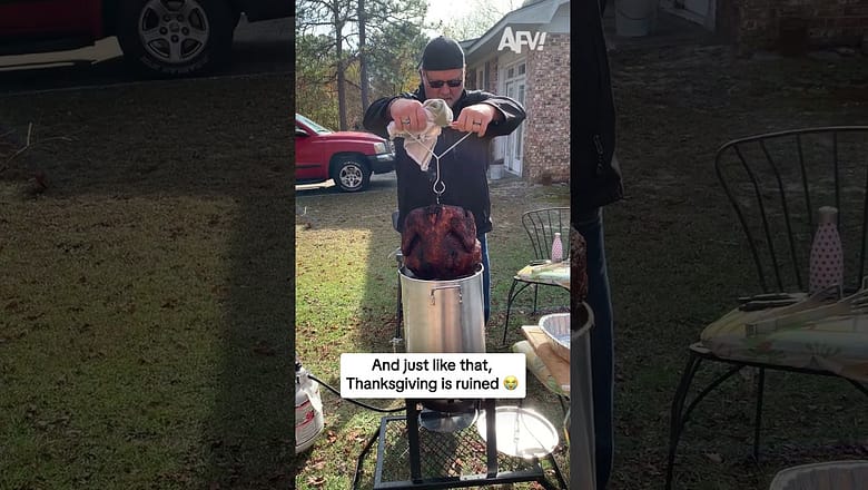 And just like that, Thanksgiving is ruined π