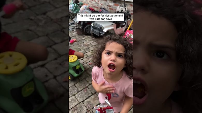 This might be the funniest argument two kids can have