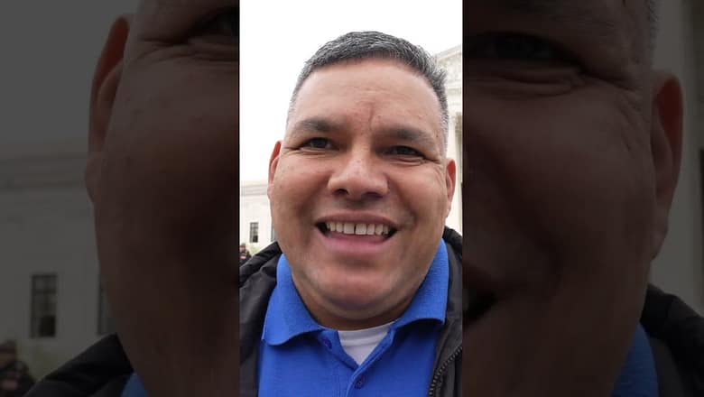 Immigrants and families rally at Supreme Court during TPS arguments