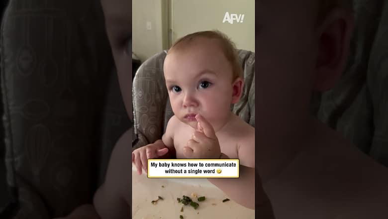 My baby knows how to communicate without a single word π€£