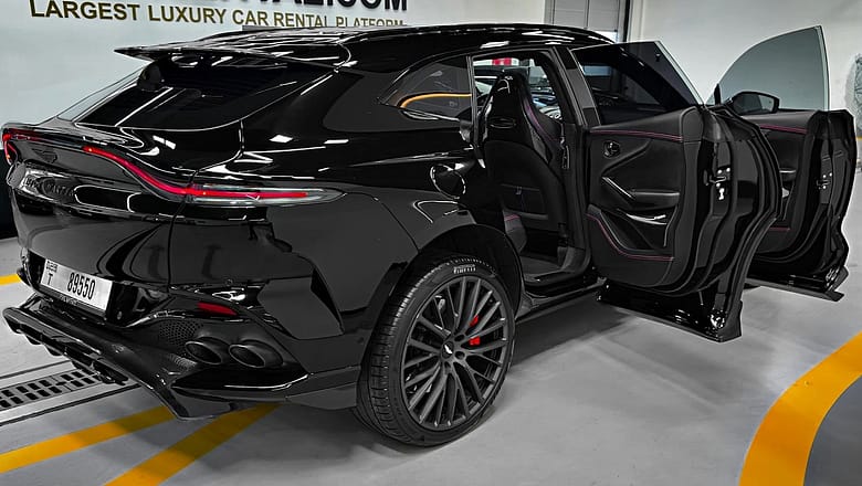 2026 Aston Martin DBX – Sound, Exterior and Interior Details