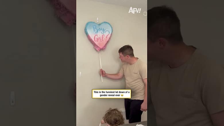 This is the funniest let down of a gender reveal ever 😂